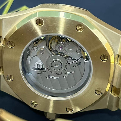 Royal Seikoak  |  Gold Skeleton