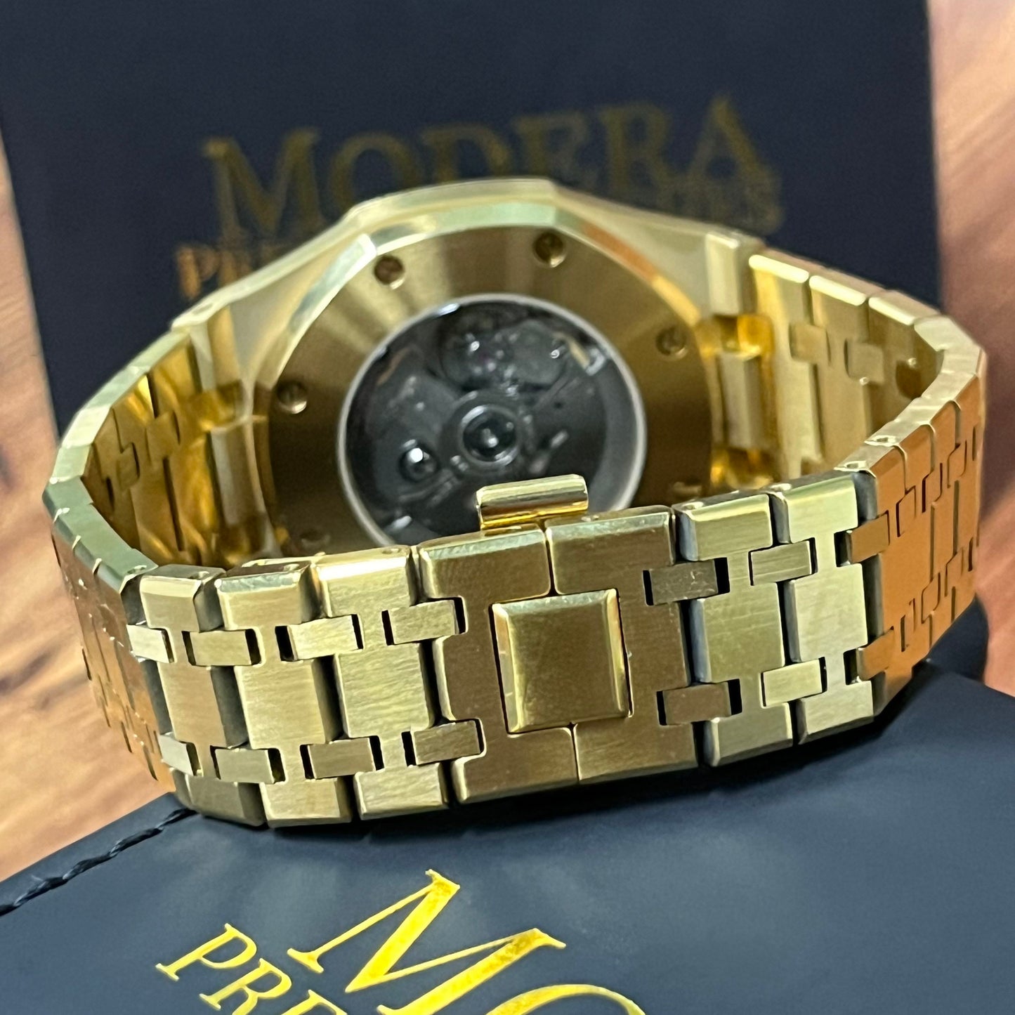 Royal Seikoak  |  Gold Skeleton