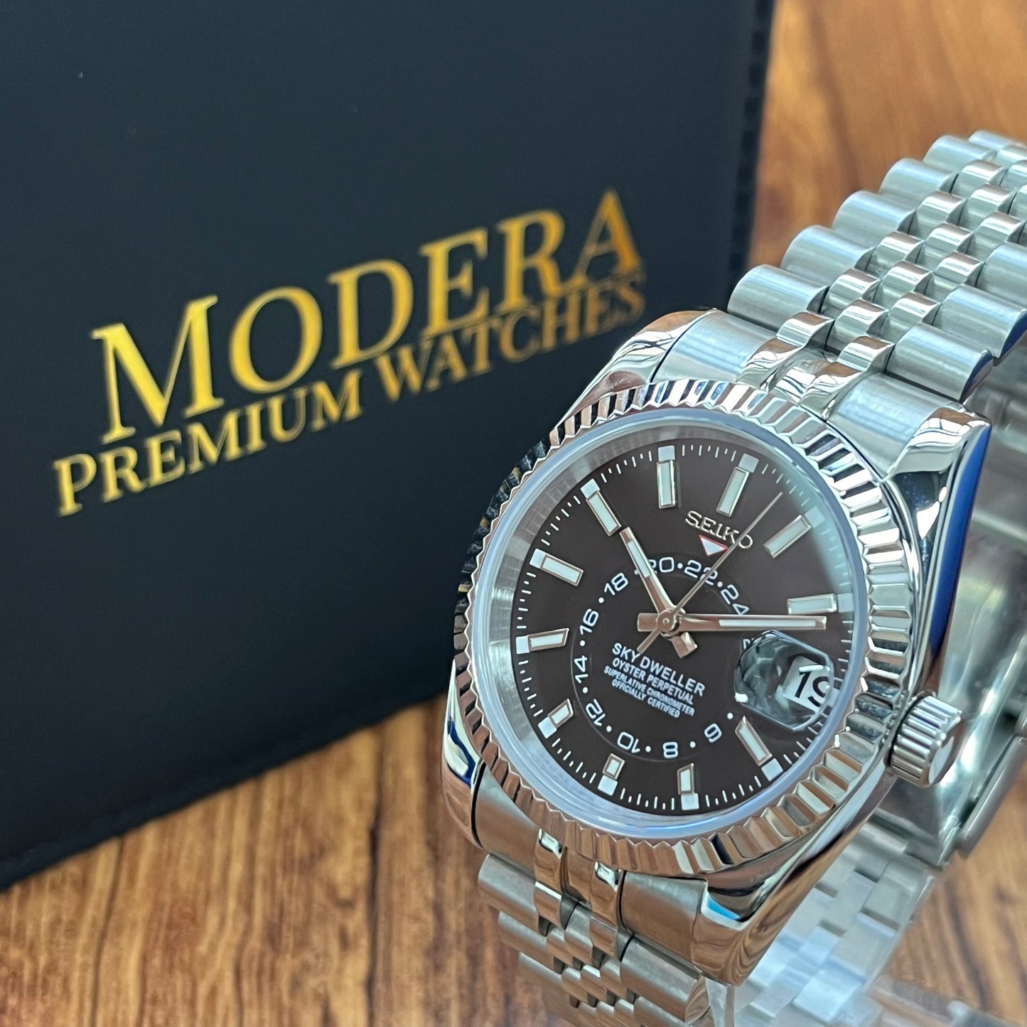 Siekojust | Black Skydweller