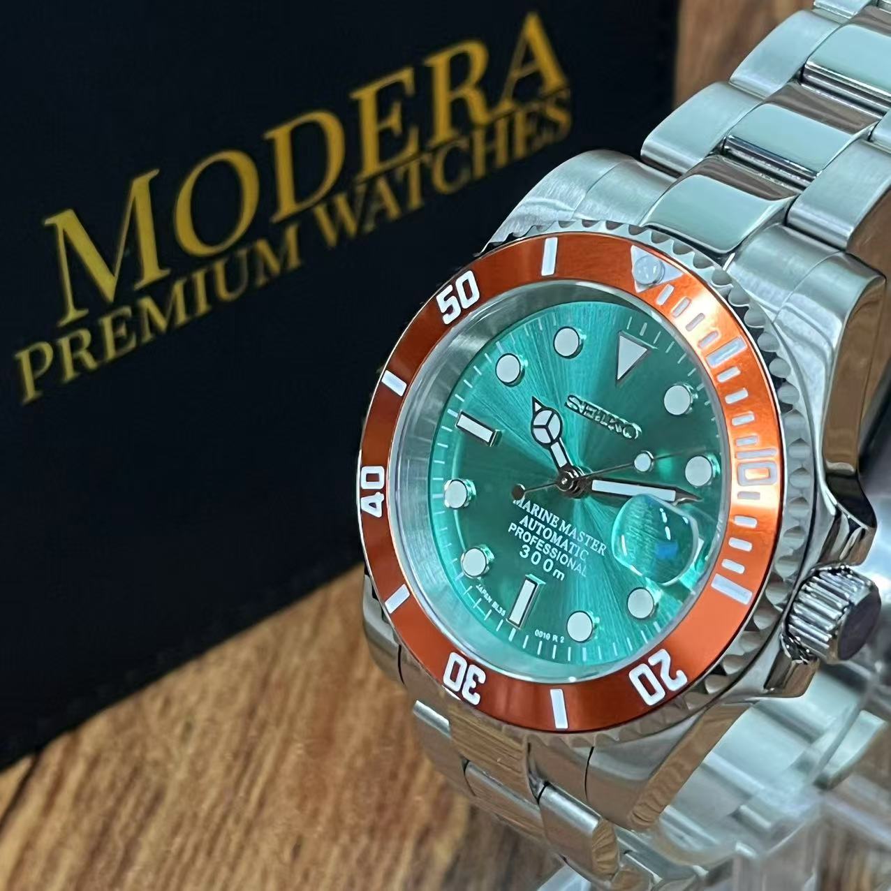 Seikomariner  I  Cyan-Blue(Dark  Orange  Bezel)