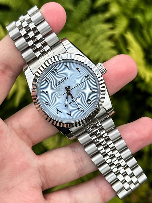 Siekojust  |  Sky Blue Arabic Textured