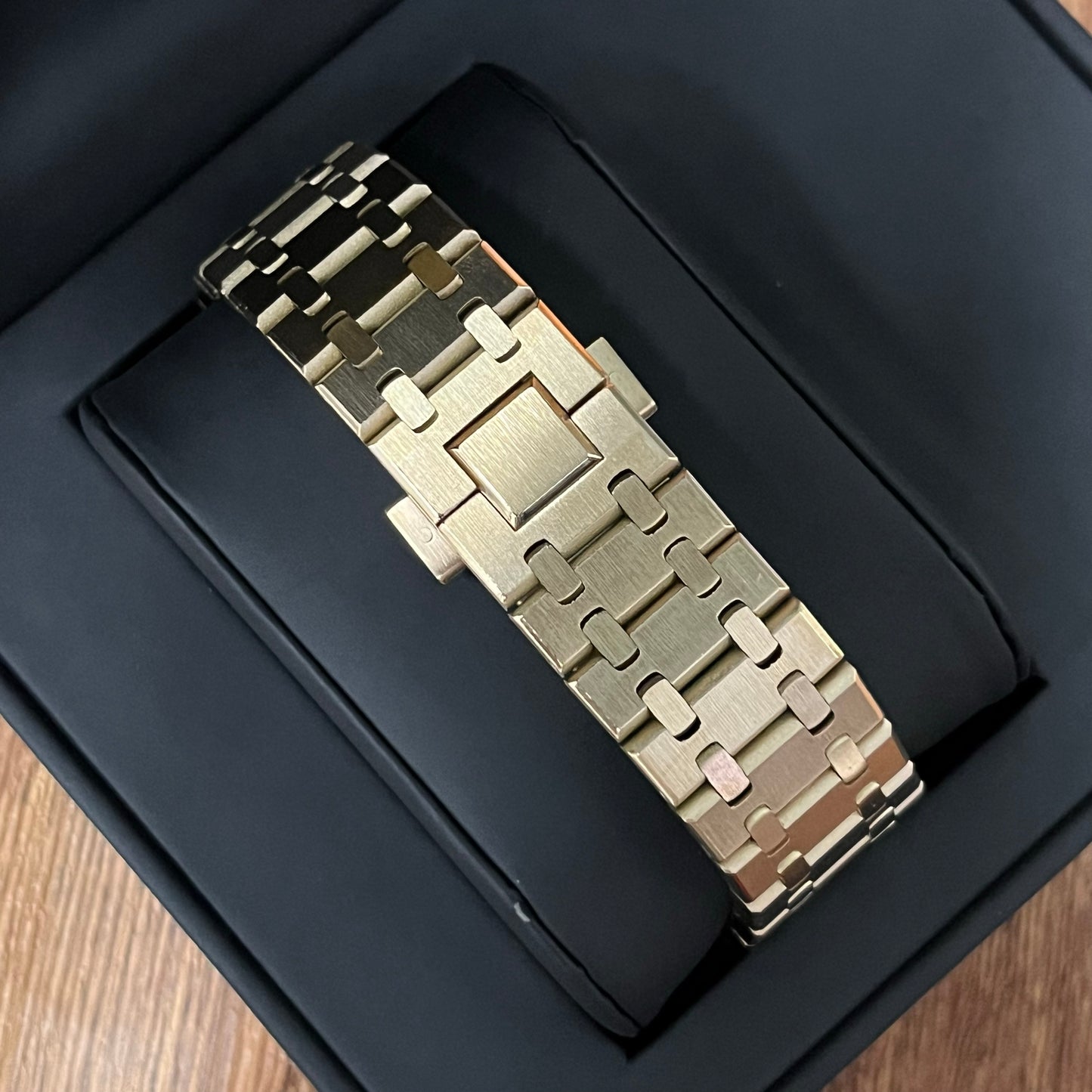 Royal Seikoak  I  Rose Gold light Ice Blue