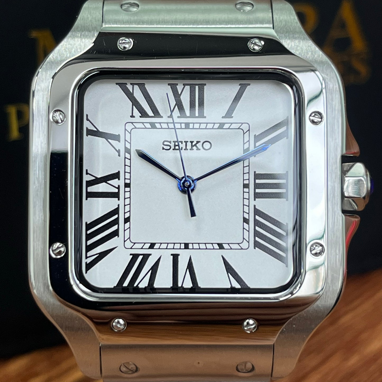 Santeiko | White