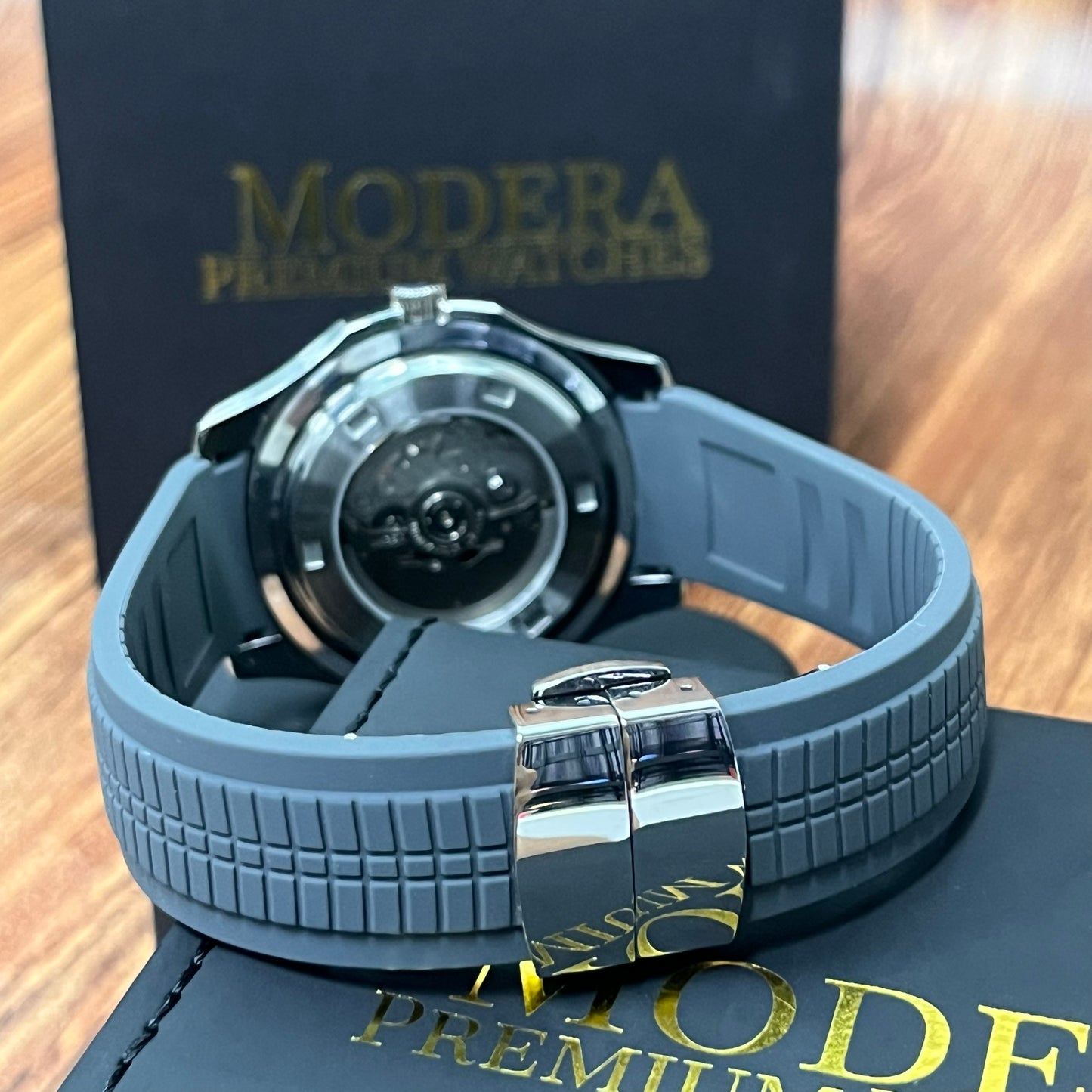 Seikonaut  I  Grey