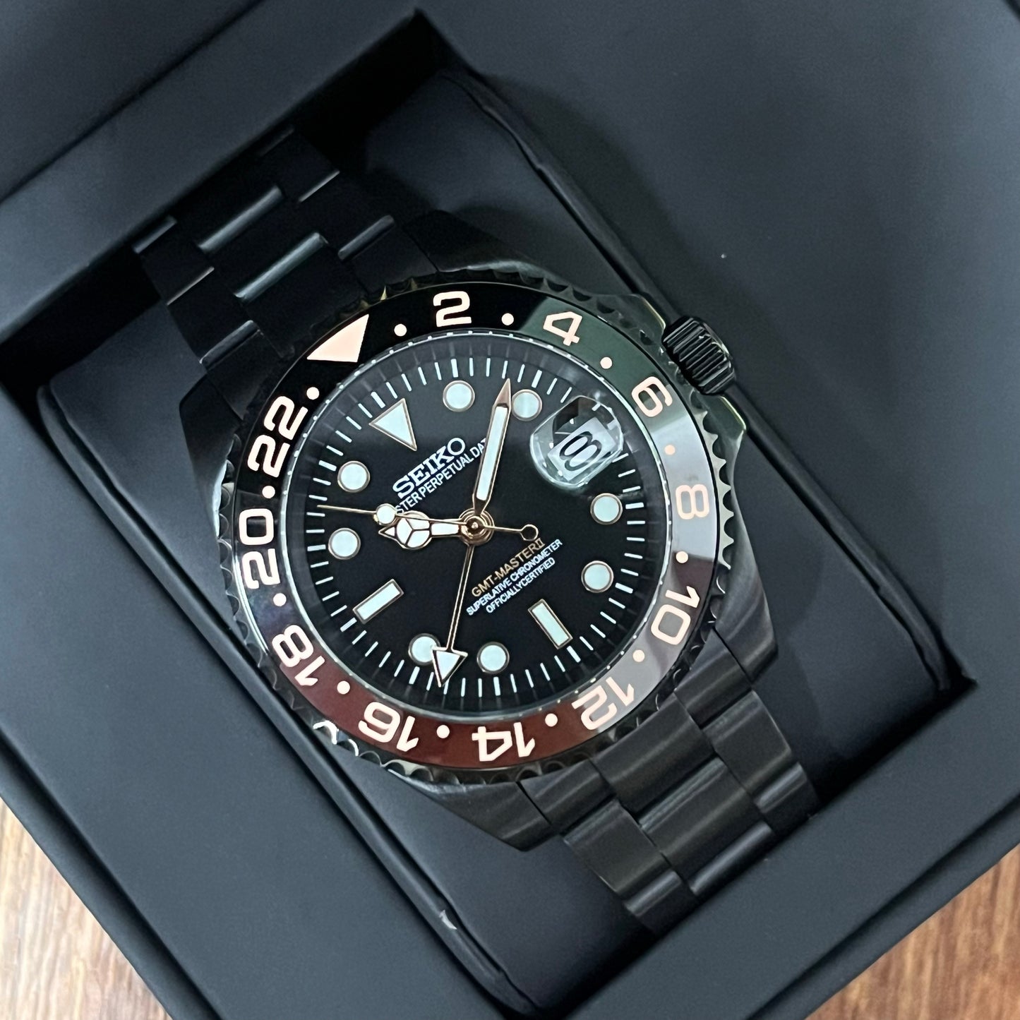 Gmteiko I Black Rose Gold