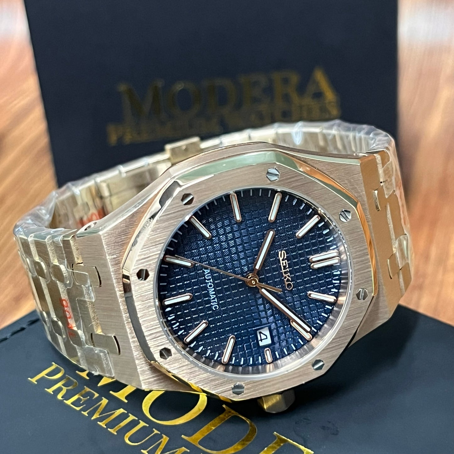 Royal Seikoak I  Rose Gold Blue