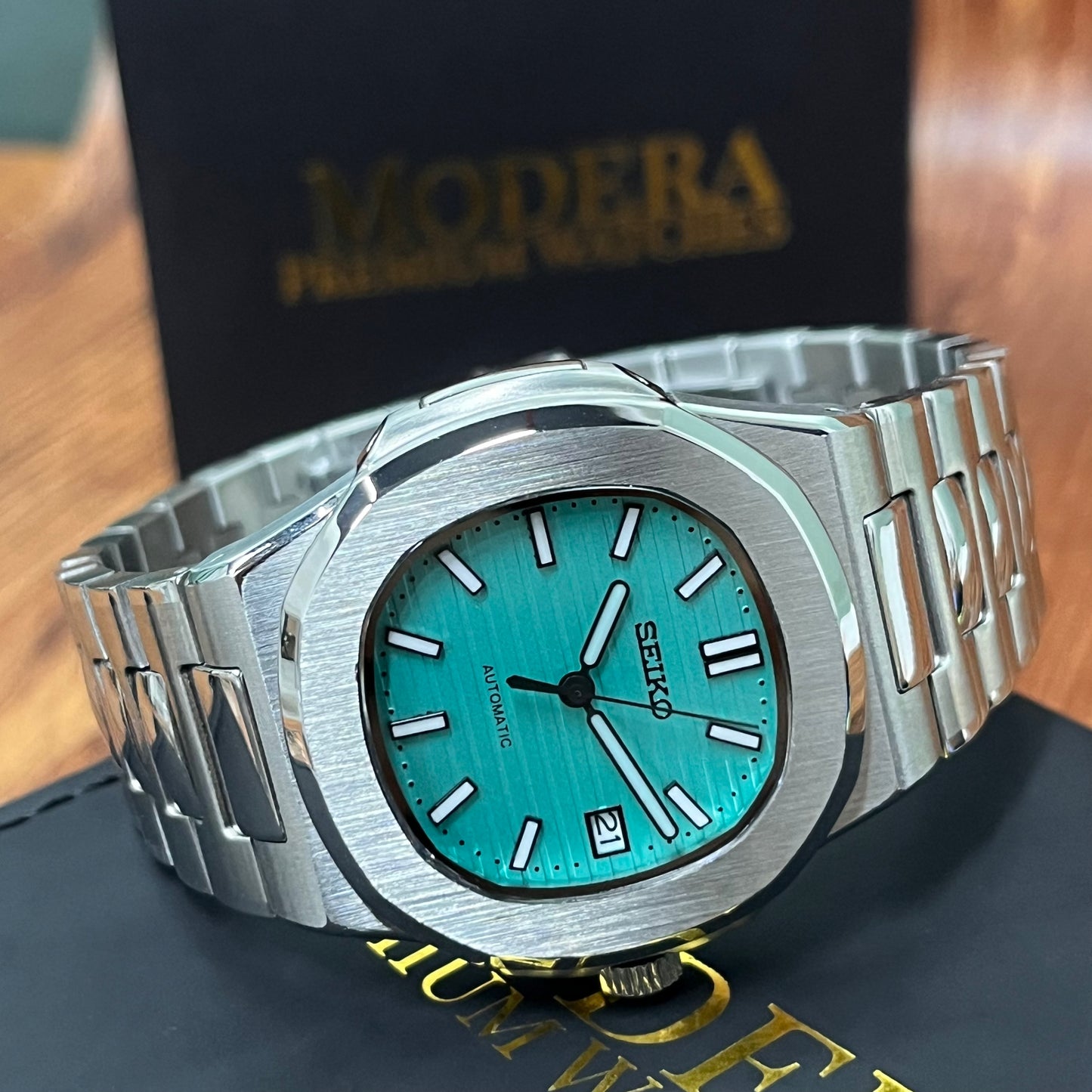 Nauteiko | Tiffany