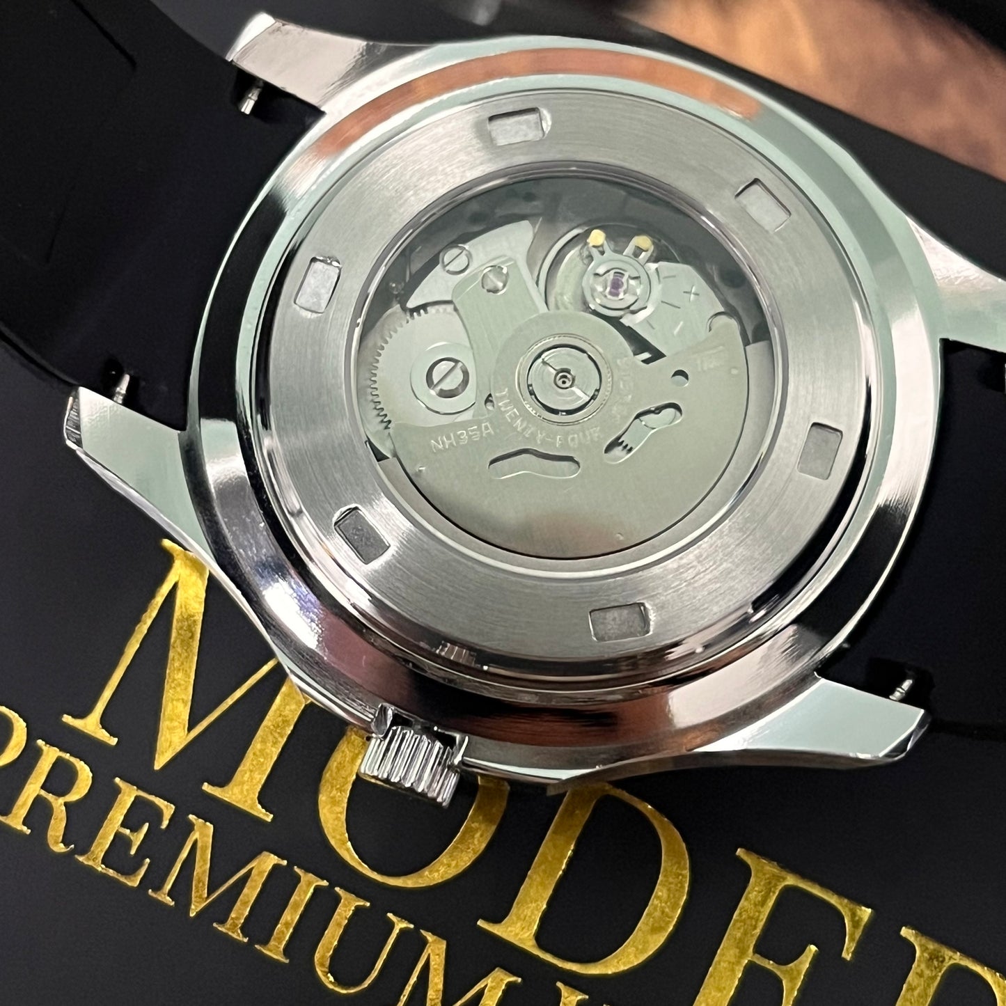 Seikonaut  I  Black