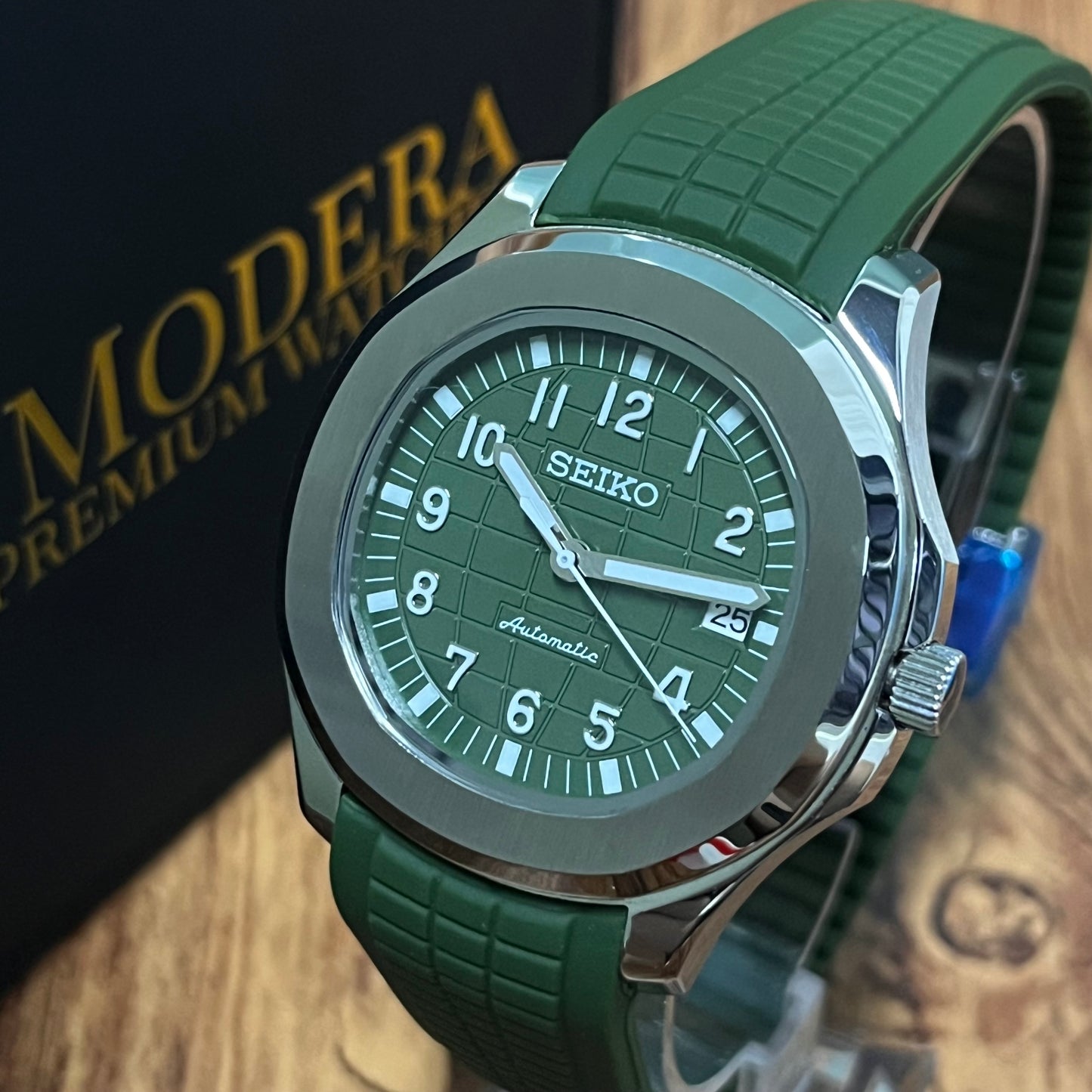 Seikonaut  I  Green