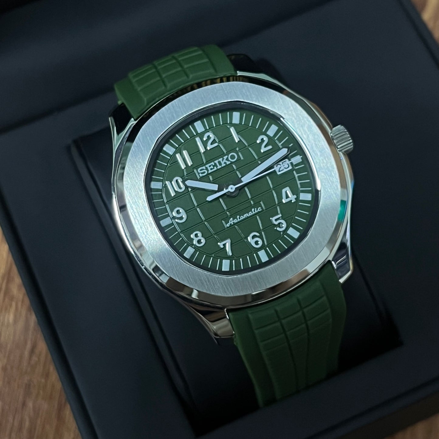 Seikonaut  I  Green